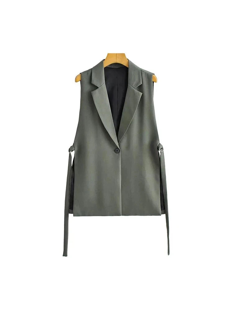 A - Long Lis Vest